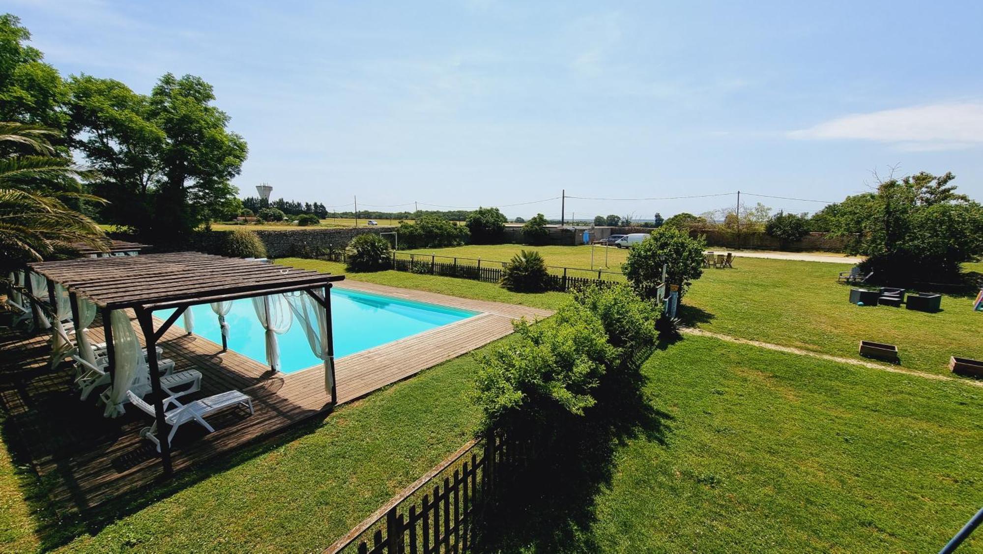 Domaine De Rochebonne Villa Saint-Just-Luzac Eksteriør bilde